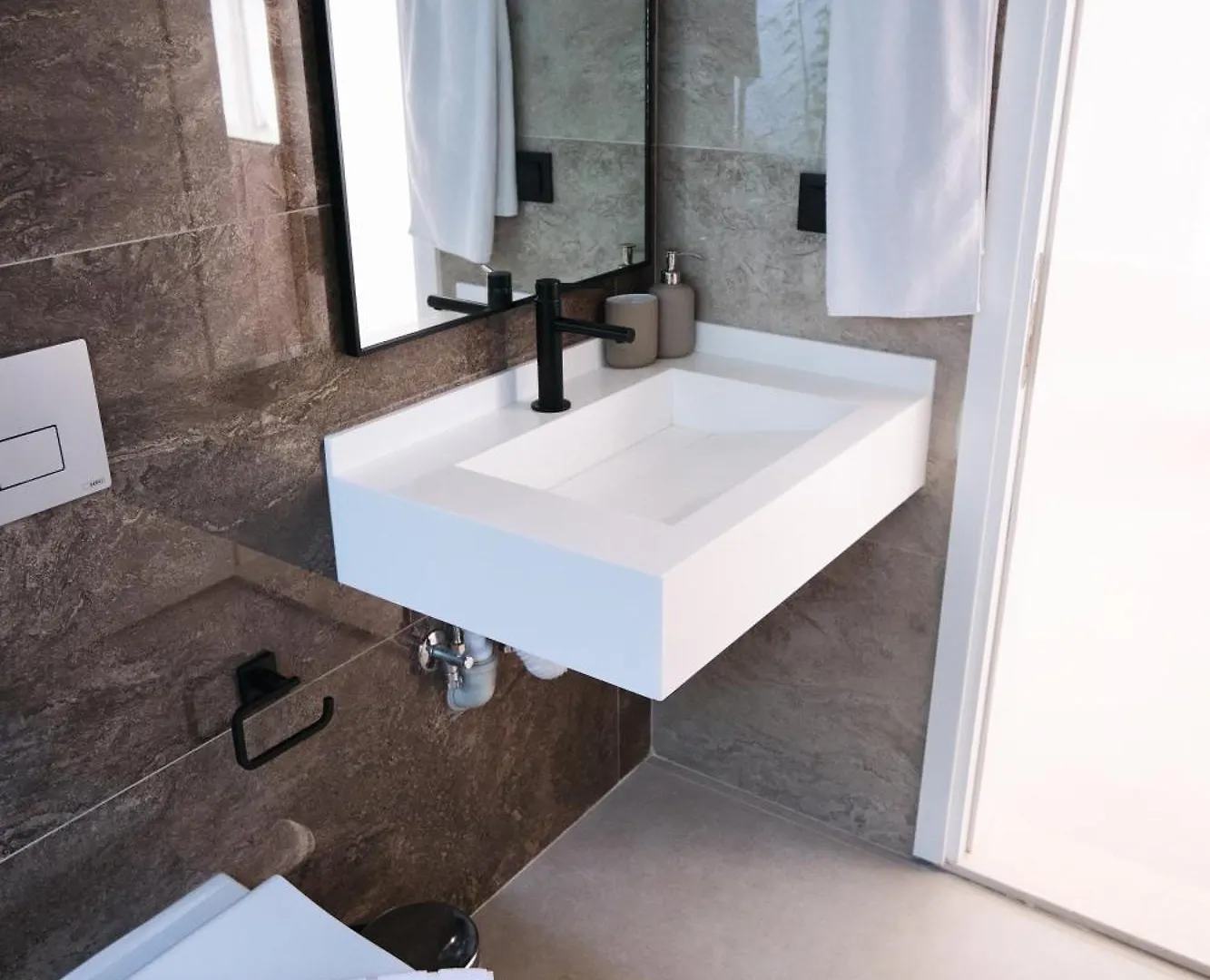 Βίλα Ashta Suites / Zen Suite Φετιγιέ