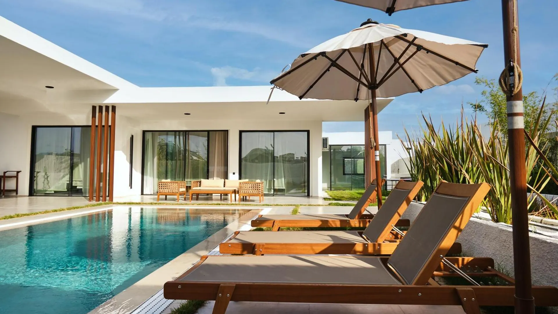 פאטהיה Ashta Suites / Zen Suite 0*,
